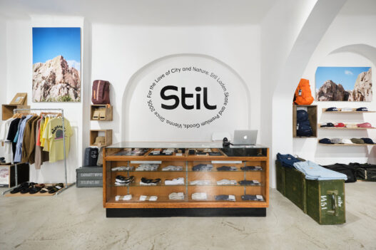 Stil-Laden Vienna Store and Logo